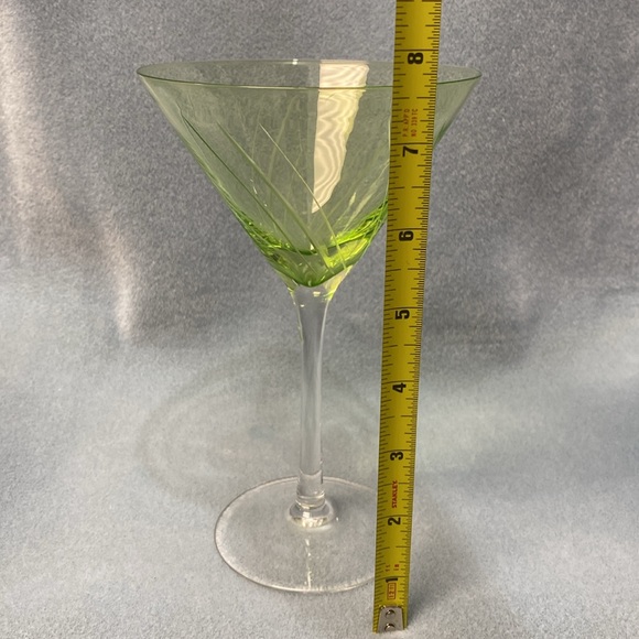 Luminarc Uptown Martini Glasses~Etched w/ Different Designs - Picture 8 of 12